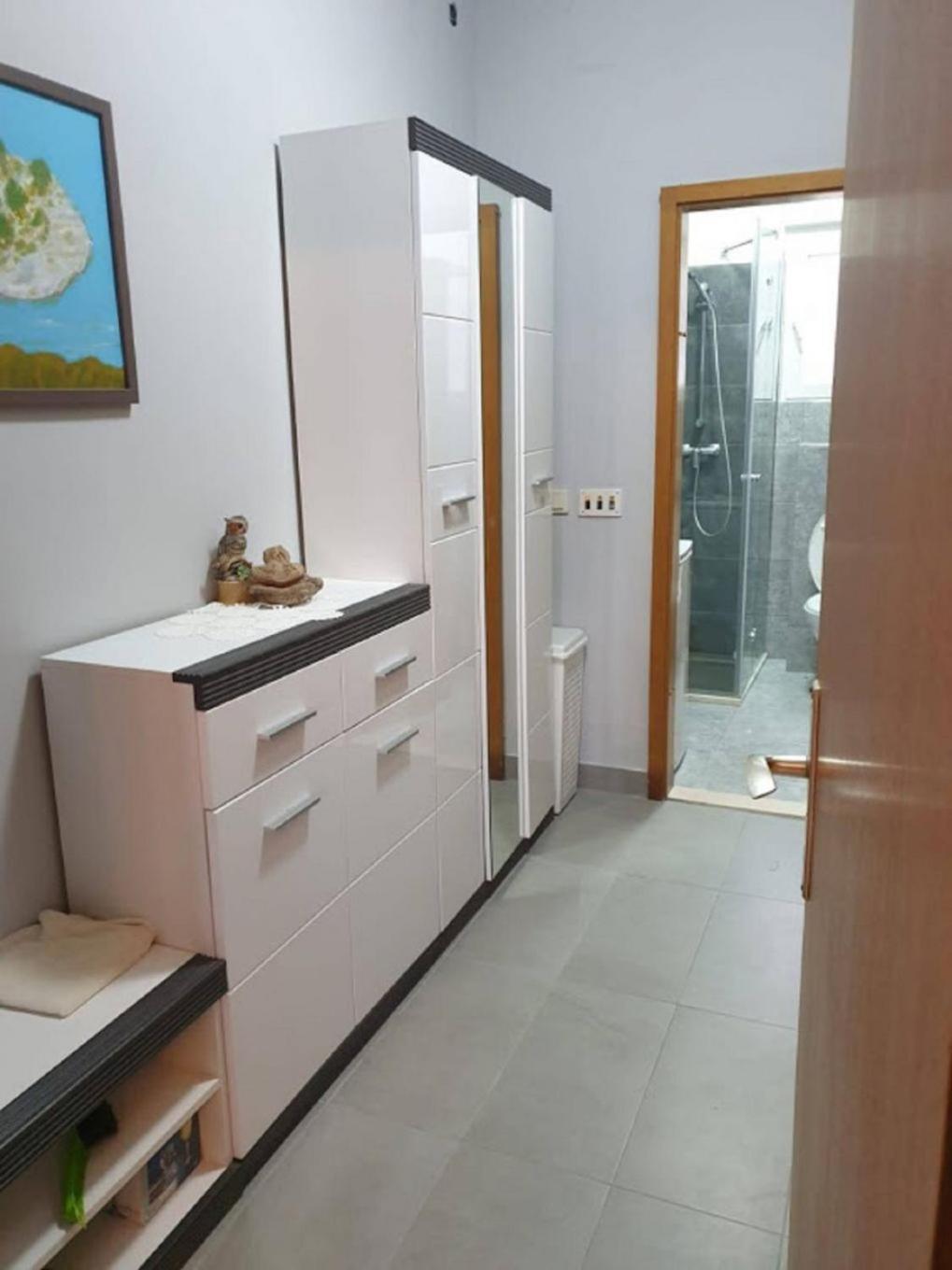 Apartments Mari 斯托莫斯卡 外观 照片
